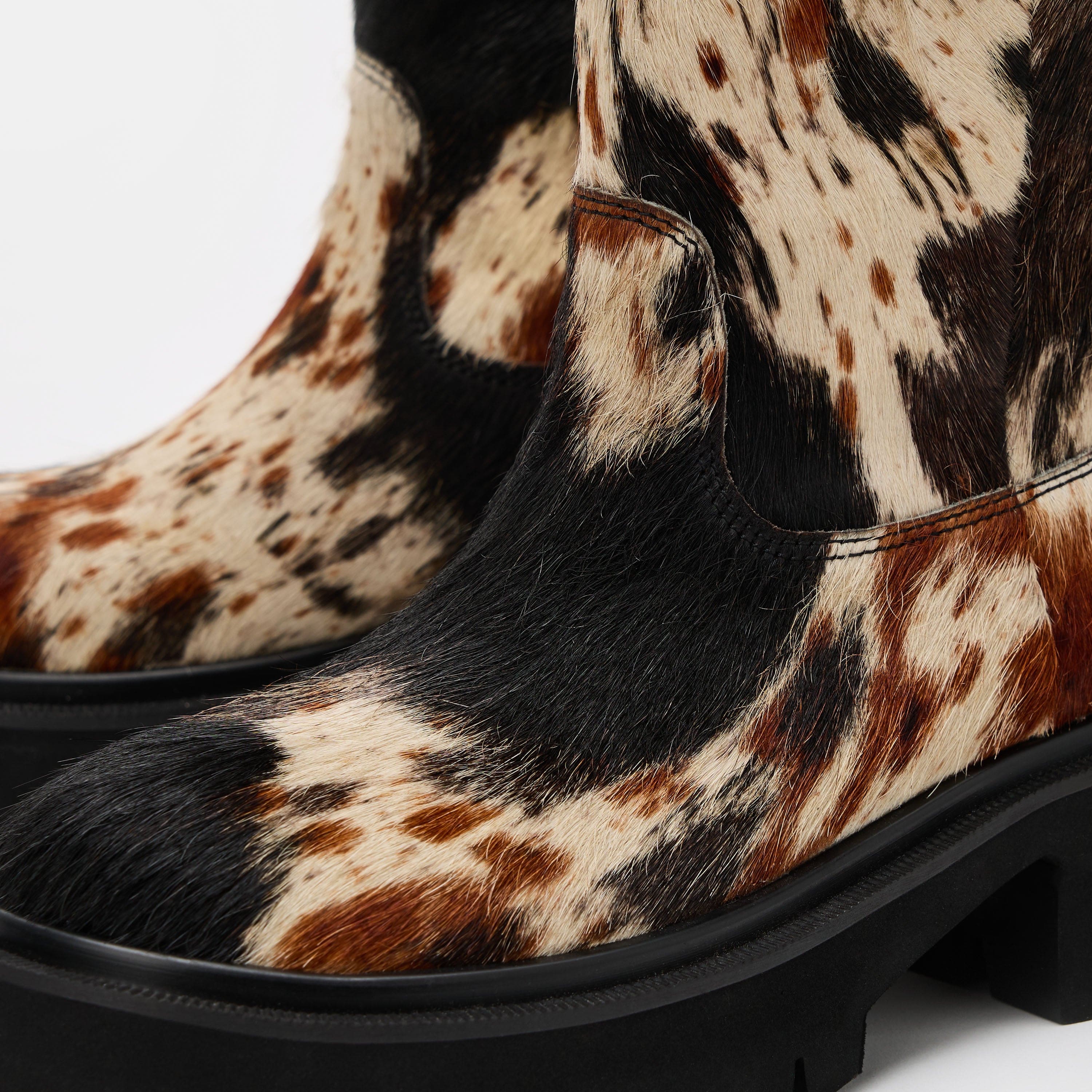 Daisy Dark Horse Pony Hair Lug Cowgirl Boots - Image 3